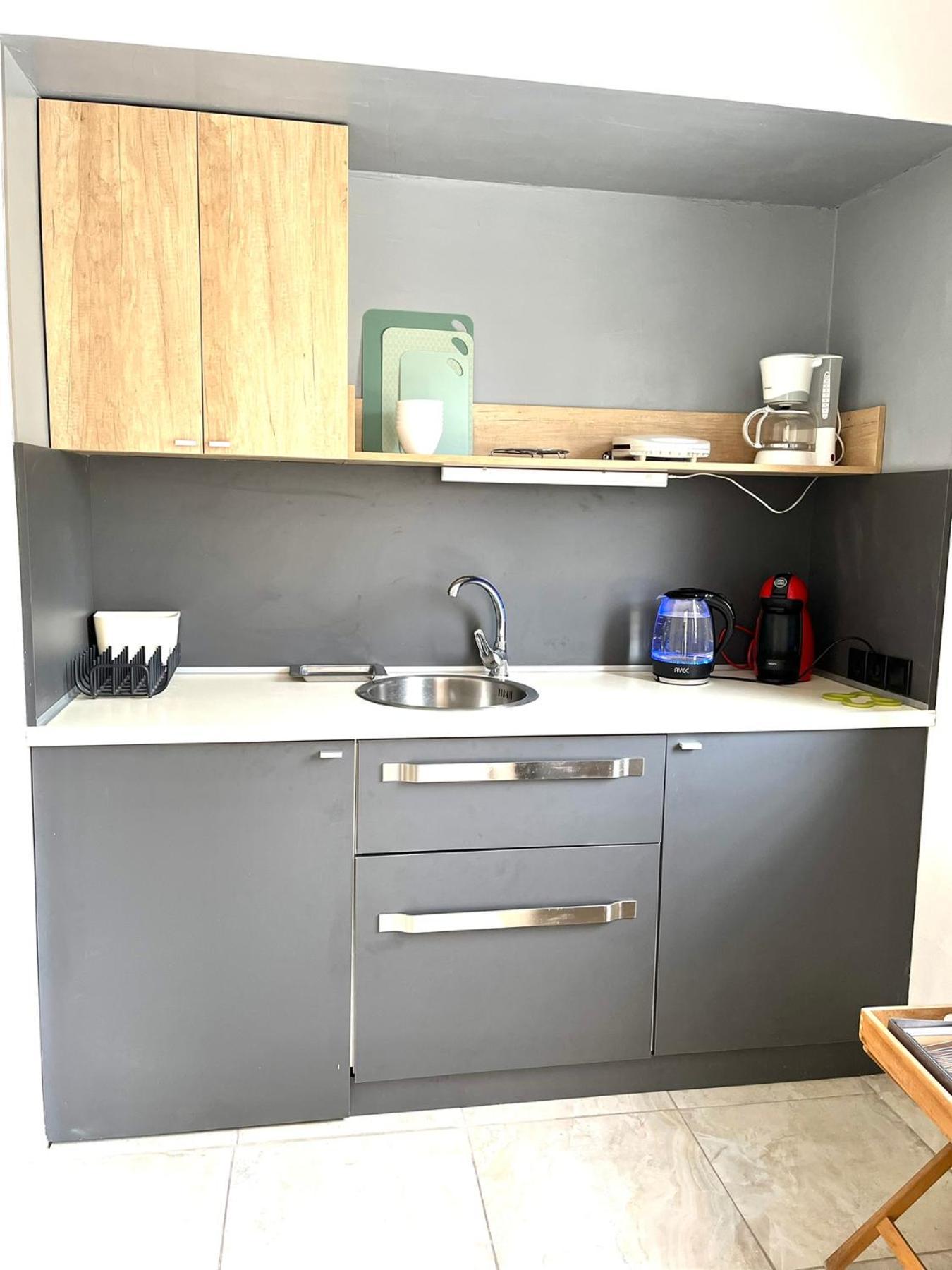 קומוטיני Crystal - Apartment With Garden & Parking מראה חיצוני תמונה