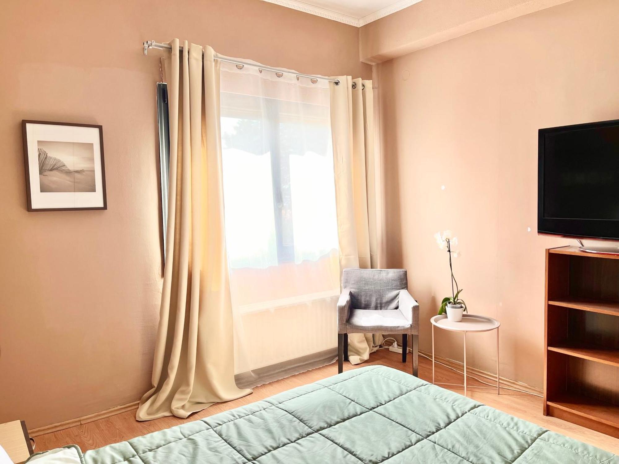 קומוטיני Crystal - Apartment With Garden & Parking מראה חיצוני תמונה
